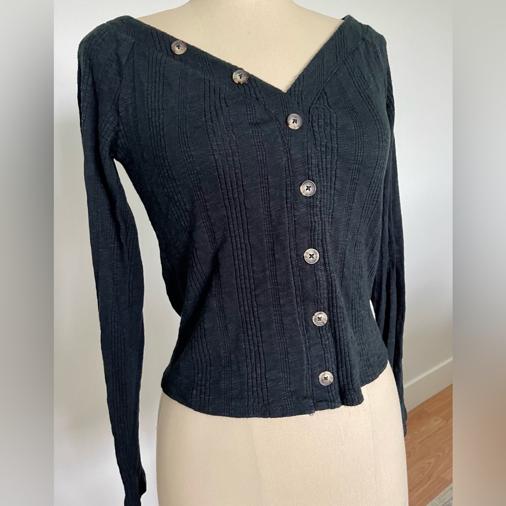 Express long sleeve tshirt
